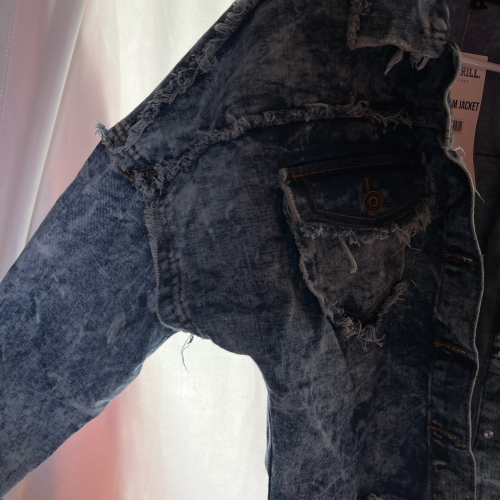 Distressed Jean Jacket - Picture 4 of 4
